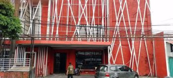 Kantor Cafe Disewakan Jln Kaliurang Dkt UGM.SUPER STRATEGIS!!