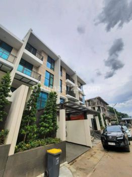 Pondok Indah Townhouse Unit Terbatas Dekat Pondok Indah Mall