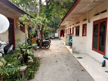 Jual tanah 1000m² free rumah &kontrakan, jl.raya lenteng agung jaksel.