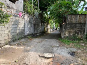 Tanah Seminyak Made's Warung belakang
