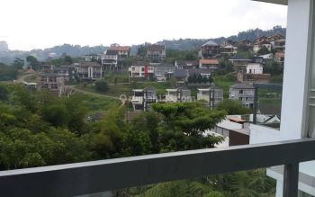 Rumah Asri Nyaman di Dago Permai Bandung