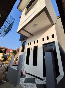 DISEWAKAN RUMAH TAHUNAN / BULANAN