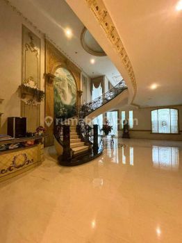 Rumah Mewah Pantai Indah Kapuk Pinisi Permai 3 Lantai