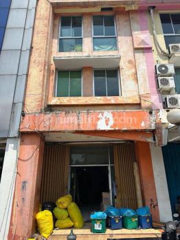 Ruko Siap Pakai Hadap Jalan Raya Cempaka Mas Jakarta Pusat