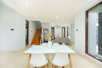 Rumah di Bukit Golf Riverside Dekat Pusat Belanja Harga All In J-15775