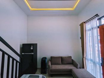 PUNYA RUMAH DI DEPOK HANYA 2 MENIT PINTU TOL SAWANGAN