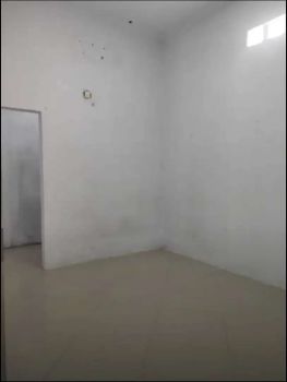 Dikontrakan Rumah Tinggal, cocok untuk bisnis online simpan stock