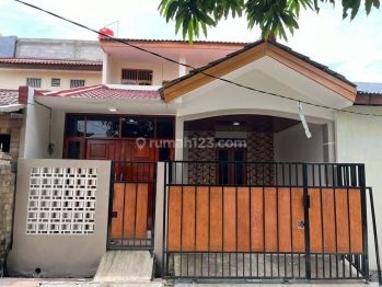 Dijual Rumah  Minimalis Baru Bagus Murah di Taman Harapan Baru Bekasi