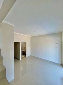 Rumah 2 lantai Alana Regency Wisma Indah tipe A