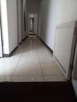 SEWAKAN RUMAH PLUS RUKO TEMPAT USAHA DI PINGGIR JALAN UTAMA