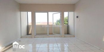 Ruko bagus strategis tengah kota Semarang ramai dekat tugu muda dekat jl raya di