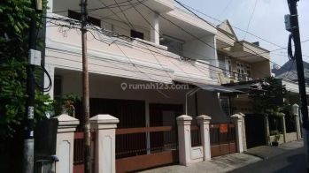 S1232 Rumah 2 lantai 10x15 m2 jln 2 mbl strategis rawa Kepa Tomang