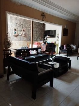 DIJUAL RUMAH DI TAMAN DIENG DEKAT UNMER MALANG