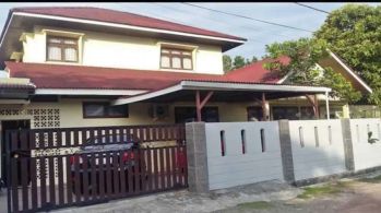 Rumah besar tanah luas. Komplek penta sepinggan