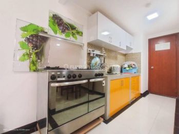 Aptmn 4BR,mewah,bersih,rapi,Full furnished