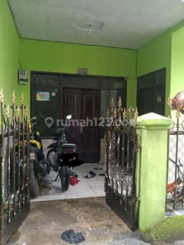 Rumah 2 lantai harga di bawah pasar di jalan atlas antapani bandung
