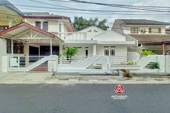 Rumah 2 lantai Area Tebet Lokasi Strategi