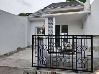 Rumah Siap Huni Vila Bekasi Indah 2 Bebas Banjir