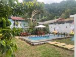 thumbnail-disewakan-villa-puncak-bogor-kolam-renang-private-12