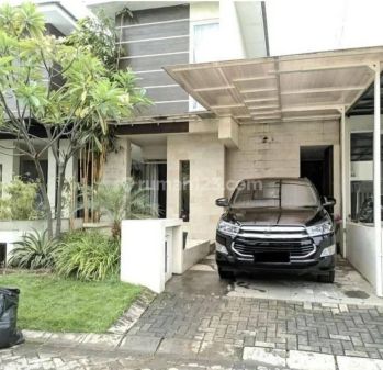 Dian Istana Mocca Vrbana Furnished