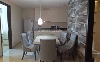 Apartemen Casa Grande 2 Kamar Tidur Private Lift