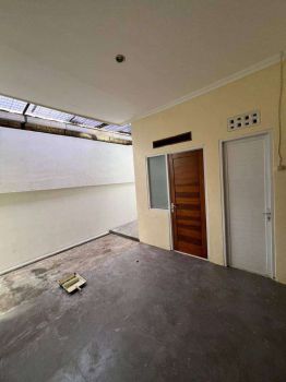 Di Sewakan Rumah di GR Bintaro Utara