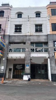 Ruko Gandeng 4 Lt, Lt 153m2, Lb 600m2, Hdp Utara Harga 6 M Nego