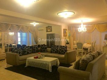 Di Jual Rumah Permata Hijau 1 Strategis di Jakarta Selatan