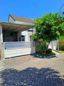 Rumah Siap Huni Lokasi Ciamik Pooll