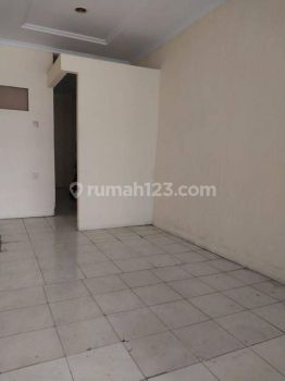 Disewakan Rumah Jalan 2 Mobil