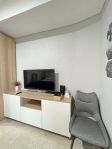 thumbnail-disewa-apartemen-gold-coast-studio-full-furnish-hadap-laut-6