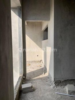 Rumah Bebas Banjir dan Strategis Di Tanjung Duren(TD228)