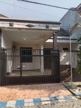 Disewakan Rumah bersih & full Renovasi
