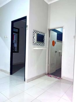 Di sewakan rumah bulanan/tahunan atau dijual 850jt nego bisa kpr SHM