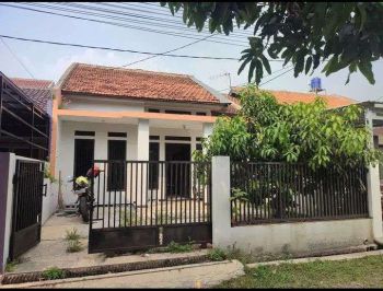 Rumah Minimalis Lokasi Strategis bekas kantor