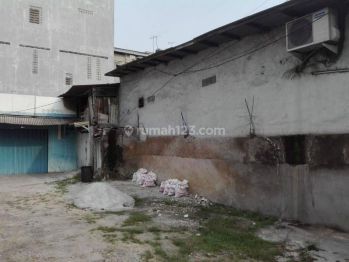 Dijual tanah + bangunan strategis Jelambar barat