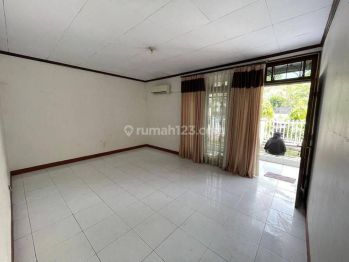 Disewa Rumah Dalam Cluster di Daerah Rawamangun, Jakarta Timur