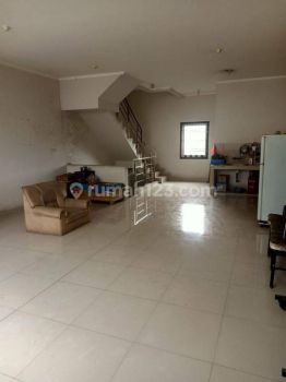 Disewakan Ruko Ramai di Taman Kopo Indah Tki 1