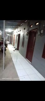 Listrik sudah masing2 token bangunan baru aman sudah ada parkir motor