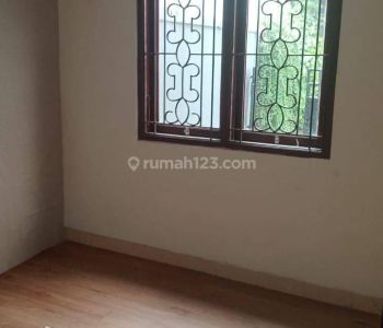 Rumah di Srengseng sawa 
Setu SHM sewa siap. Huni