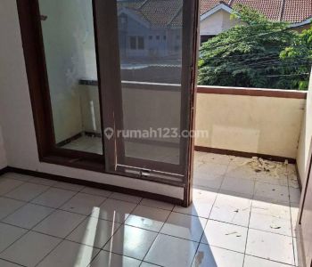 Rumah disewakan kresek @duri Kosambi baru Cengkareng