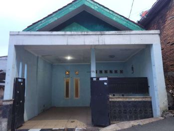 Rumah di sewakan siap huni