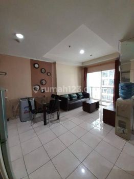 Apartement Manhattan Bay 2 BR Semi Furnished Bagus