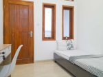 thumbnail-kost-view-gunung-di-cicaheum-luthfi-house-sbvii-antapani-bandung-13