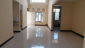 Rumah Remek Hitung Tanah di Citraland International Village 2