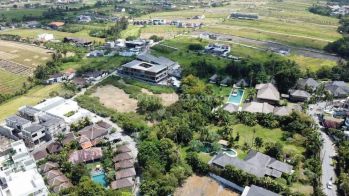 Tanah di Jual di Pererenan Canggu Tembusan Pantai Lima