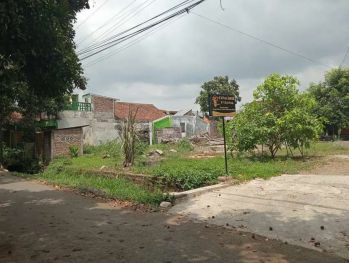 Dijual Tanah Strategis dekat kampus UAD Terpadu Pusat