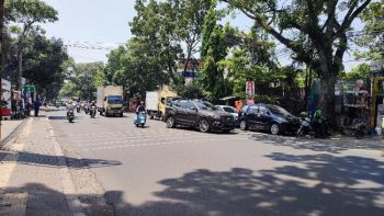 MURAH jual BU rumah ruko rukan pinggir jalan raya kopo bandung