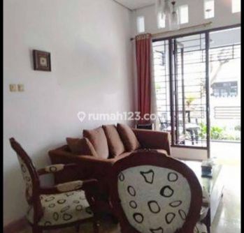 RUMAH FURNISHED TINGKAT LOKASI TEBET JAKARTA SELATAN