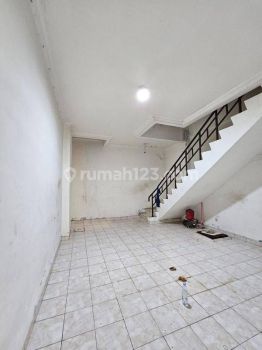 Disewakan
Ruko Mutiara Taman Palem cocok utk kantor
